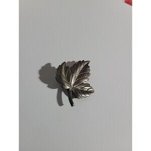 Vintage Tiffany & Co Sterling Silver Leaf Brooch Pin Booch Signed